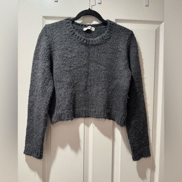 Cozy Gray Sweater - Picture 1 of 3